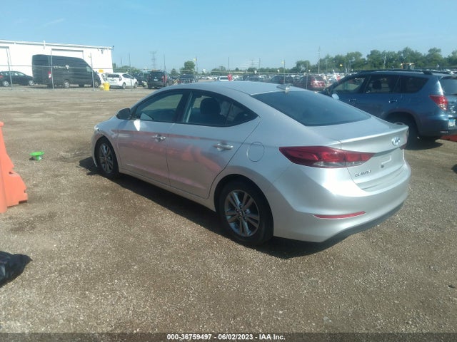 Hyundai Elantra Value Edition 2017 5NPD84LF6HH195554 Image 3