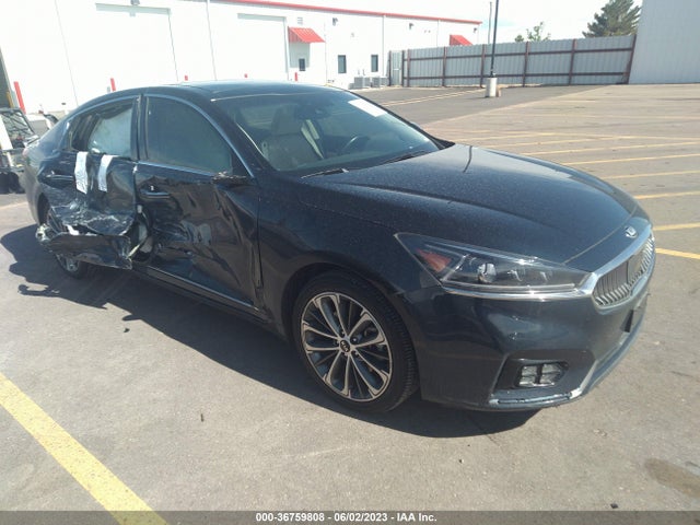 2019 Kia Cadenza, VIN: KNALC4J1XK5173028