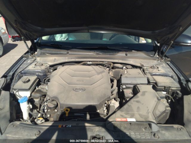 KNALC4J1XK5173028 KIA Cadenza Technology