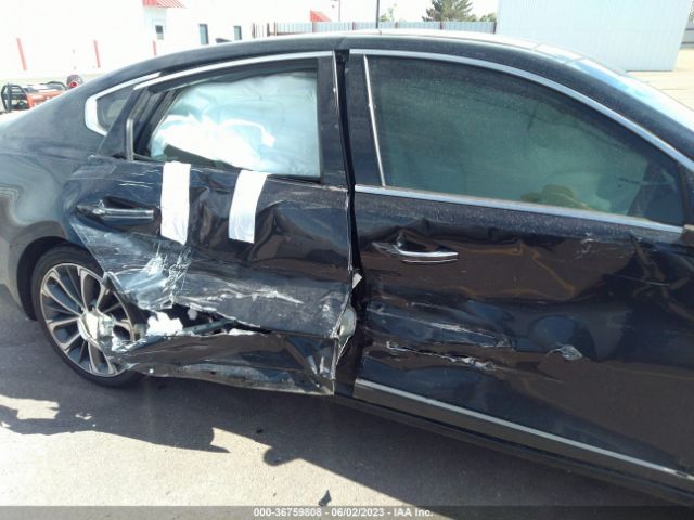 KNALC4J1XK5173028 KIA Cadenza Technology
