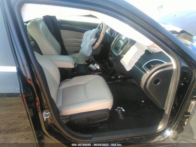2C3CCAAG5HH584560 Chrysler 300 Limited