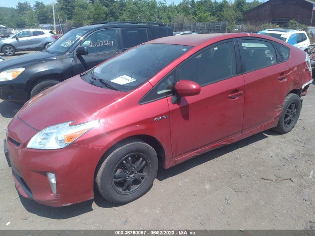 Toyota Prius Four 2015 JTDKN3DU4F1922685 Image 2