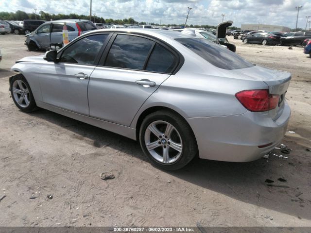 WBA3B1G58FNT04457 BMW 3 Series 320i
