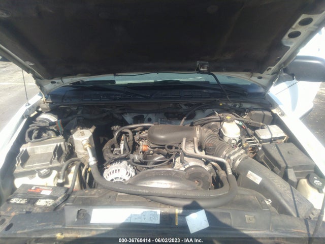 2002 CHEVROLET S-10 LS VIN: 1GCDT13W82K240001
