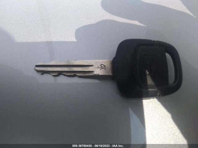 2000 NISSAN ALTIMA XE/GXE/SE/GLE VIN: 1N4DL01D2YC212117