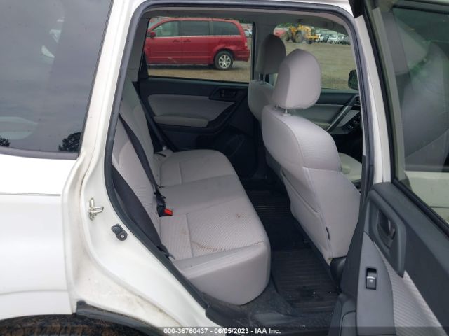 JF2SJAEC4HH541324 Subaru Forester Premium