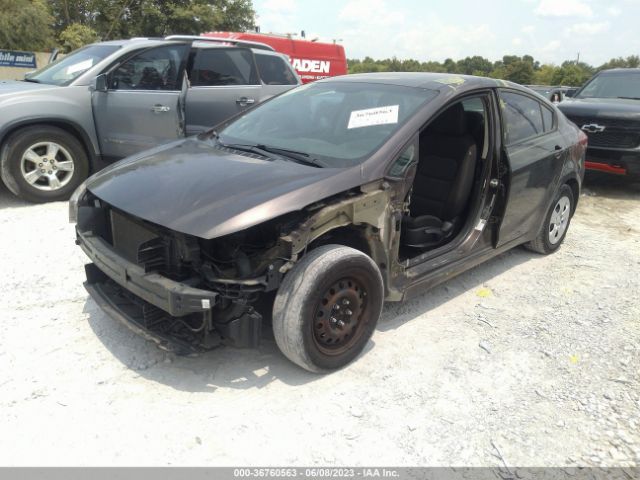 3KPFK4A78HE011662 KIA FORTE LX