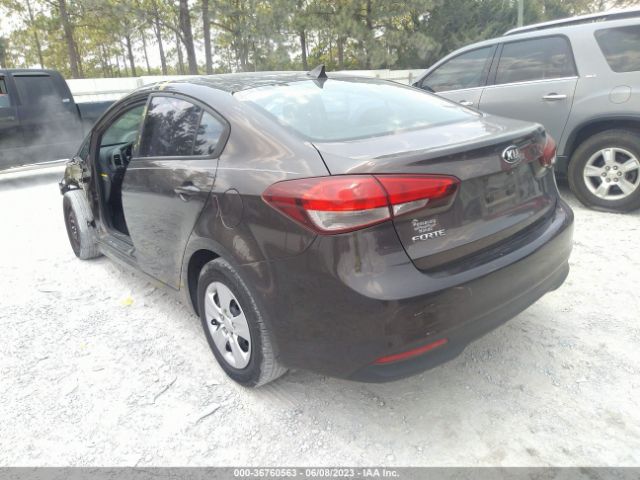 3KPFK4A78HE011662 KIA FORTE LX
