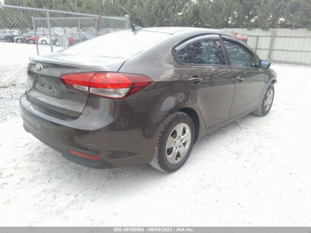 3KPFK4A78HE011662 KIA FORTE LX