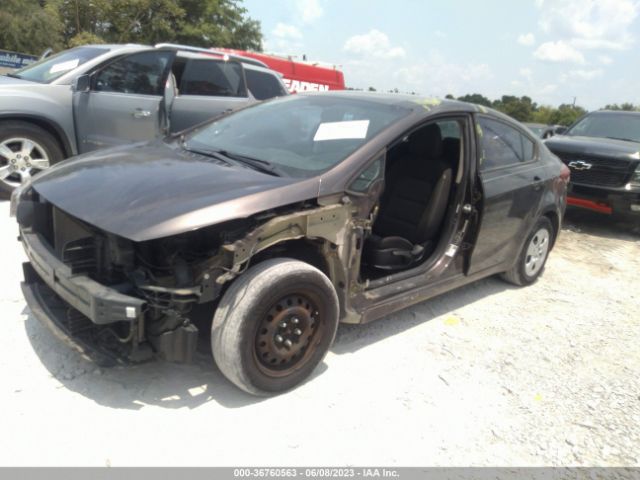 3KPFK4A78HE011662 KIA FORTE LX