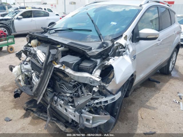 1FMCU0J94HUA64816 Ford Escape Titanium
