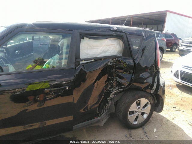 KIA Soul Base 2016 KNDJN2A21G7394109 Image 7