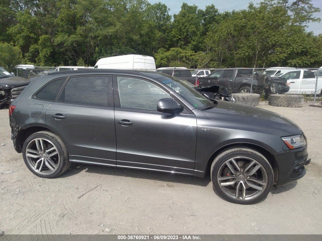 WA1CCAFP2GA008579 Audi Sq5 Premium Plus