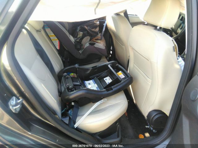 1FADP3J28JL249893 Ford Focus Titanium