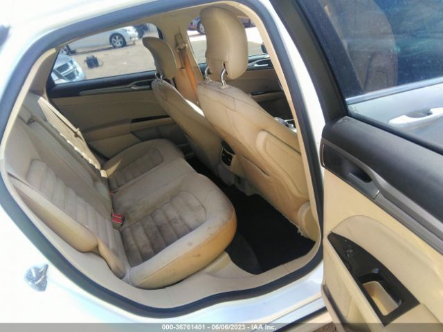 3FA6P0H72FR145062 Ford FUSION SE