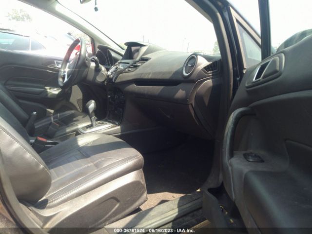 3FADP4CJ4GM179553 Ford Fiesta Titanium