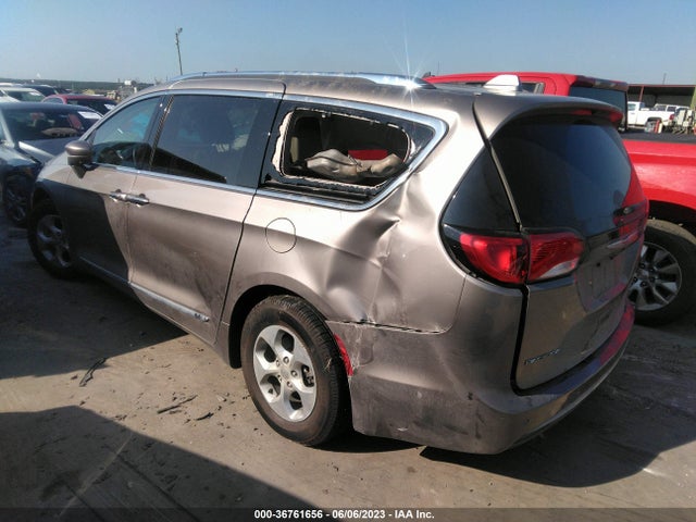 2C4RC1EG0HR559964 Chrysler Pacifica Touring-l Plus