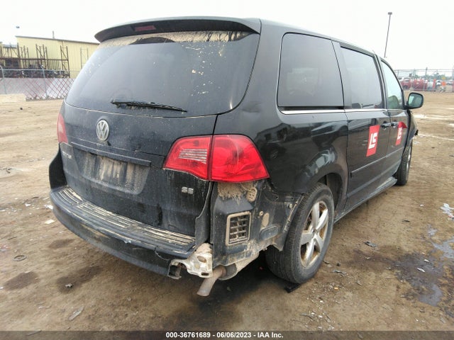 2010 VOLKSWAGEN ROUTAN SE VIN: 2V4RW3D16AR236885