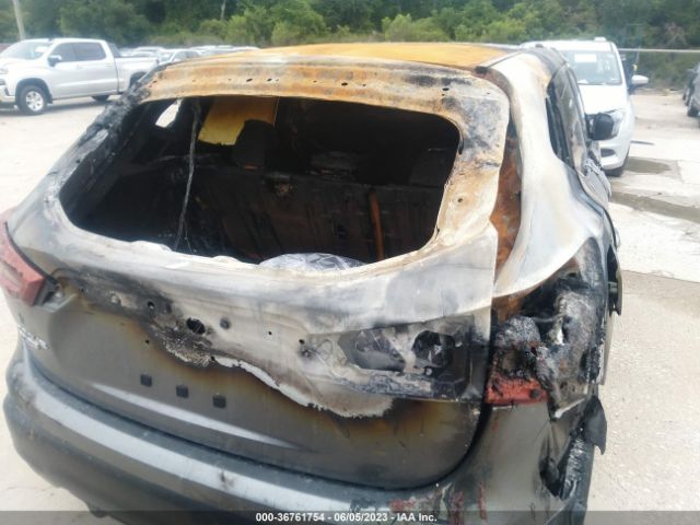 JN1BJ1AV1NW344224 Nissan Rogue Sport S
