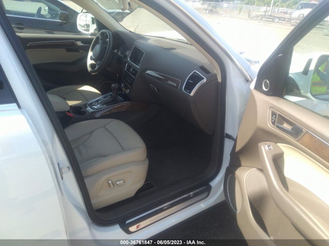 WA1D7AFP3GA092839 Audi Q5 Premium Plus