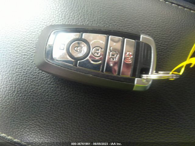3FA6P0CD4KR173730 Ford FUSION SEL