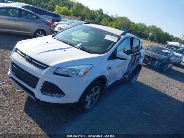1FMCU9GX6GUC38314 Ford ESCAPE SE