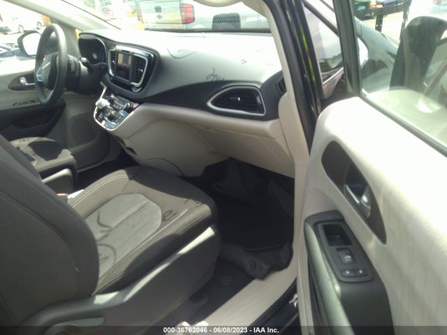 2022 Chrysler Voyager, VIN: 2C4RC1CG3NR221599