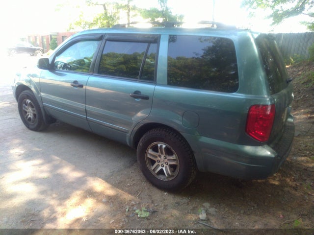 2005 HONDA PILOT EX VIN: 5FNYF18495B066098