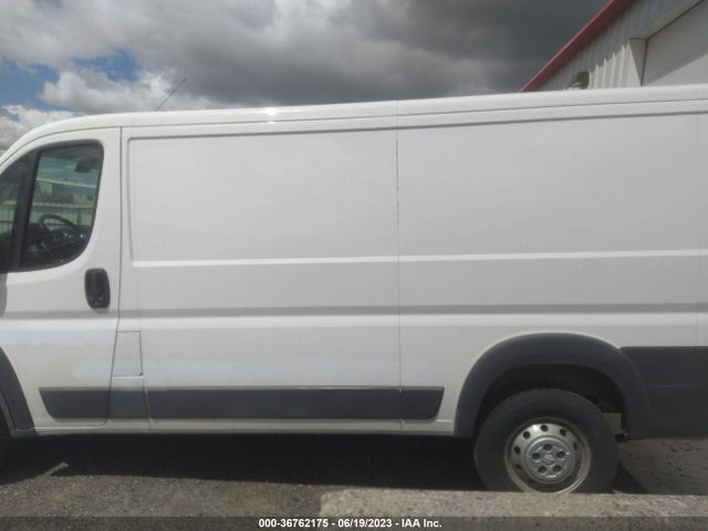 3C6TRVAG9JE153441 RAM Promaster Cargo Van