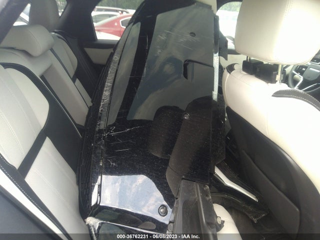 2022 LAND ROVER RANGE ROVER VELAR R-DYNAMIC S VIN: SALYT2EX0NA345678