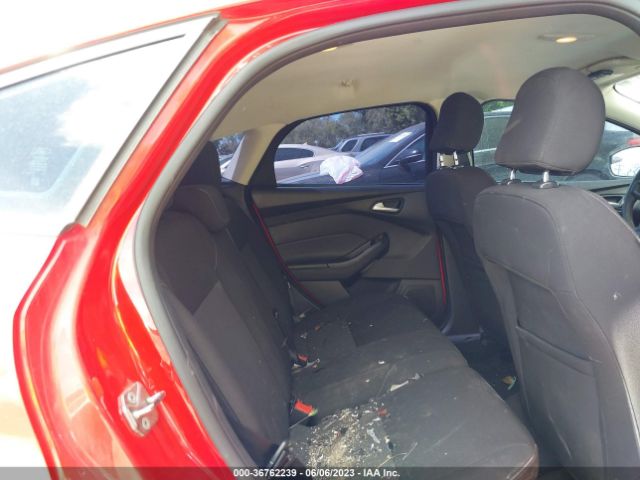 1FADP3K24FL244857 Ford FOCUS SE