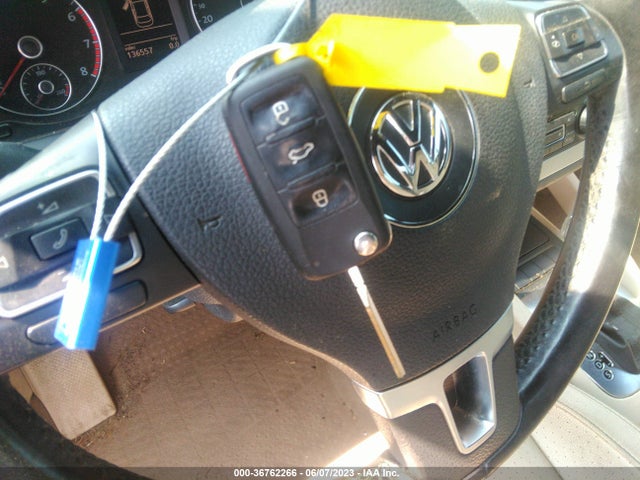2012 VOLKSWAGEN EOS KOMFORT VIN: WVWBW7AH4CV003043
