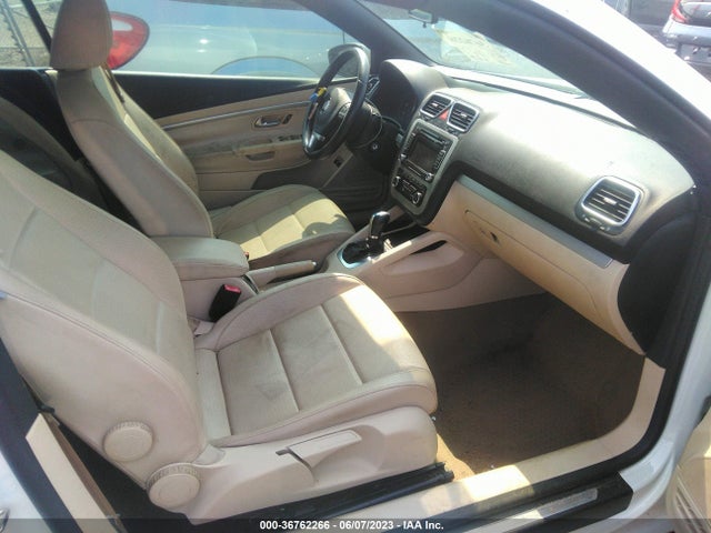 2012 VOLKSWAGEN EOS KOMFORT VIN: WVWBW7AH4CV003043