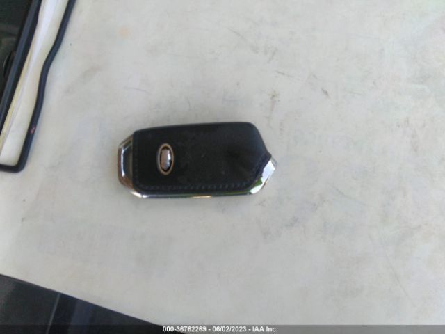KNAE15LA9J6011160 KIA Stinger Base