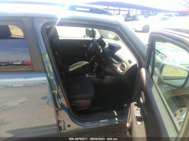 ZACCJBBB8HPG13848 Jeep Renegade Latitude