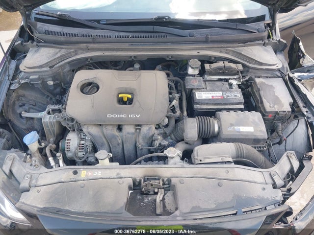 Hyundai ELANTRA SE 2018 5NPD74LF6JH320531 Image 10