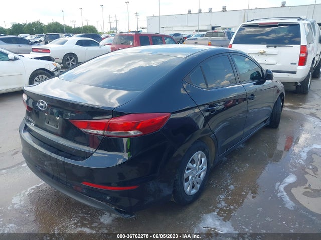 Hyundai ELANTRA SE 2018 5NPD74LF6JH320531 Image 4