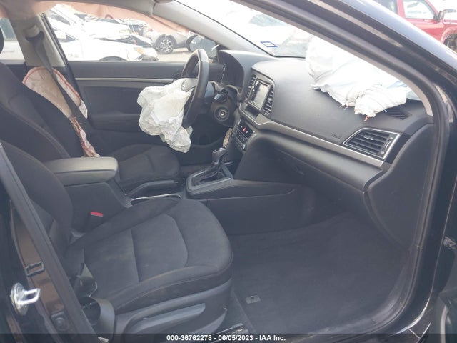 Hyundai ELANTRA SE 2018 5NPD74LF6JH320531 Image 5