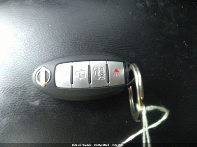 5N1AT2MT9FC809267 Nissan Rogue Sl