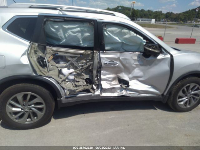 5N1AT2MT9FC809267 Nissan Rogue Sl