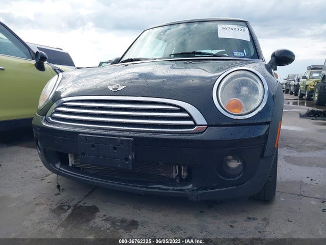 2010 MINI COOPER HARDTOP WMWMF3C51ATZ64838 Photo 5