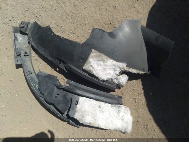 3VV0B7AX8JM102046 Volkswagen TIGUAN S