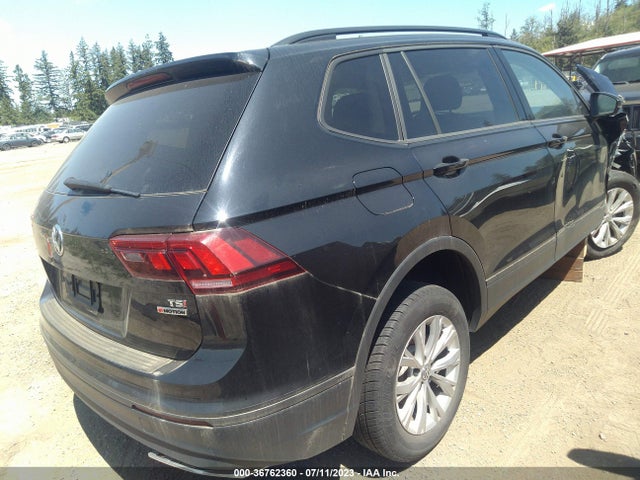 3VV0B7AX8JM102046 Volkswagen TIGUAN S