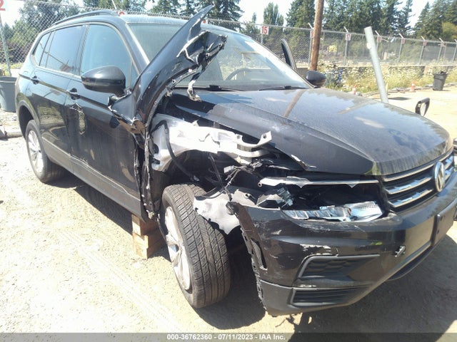 3VV0B7AX8JM102046 Volkswagen TIGUAN S