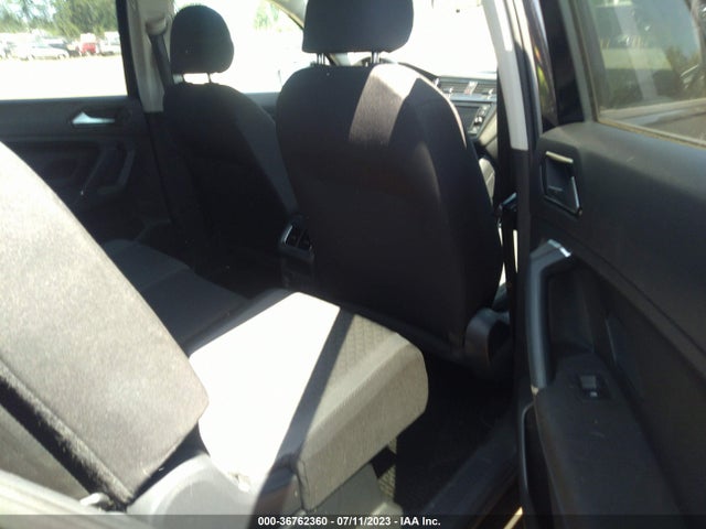 3VV0B7AX8JM102046 Volkswagen TIGUAN S
