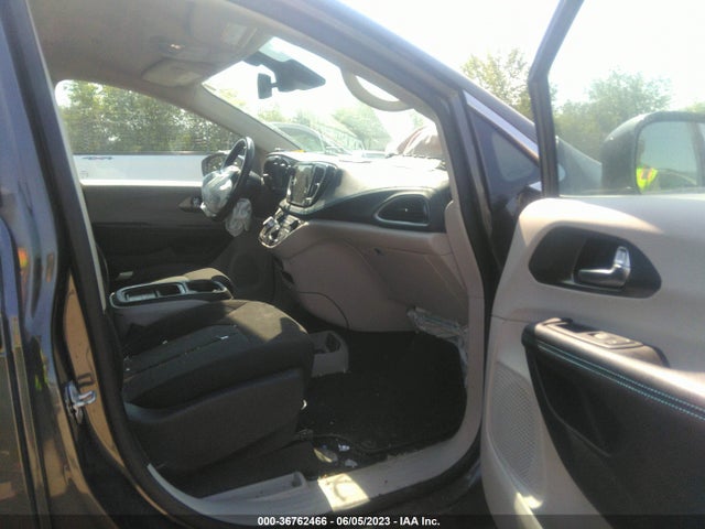 2C4RC1FG5MR521378 Chrysler Pacifica Touring