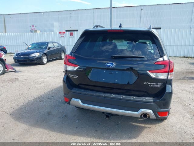 JF2SKAXCXMH425890 Subaru Forester Touring