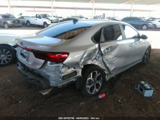 3KPF24AD6LE233826 KIA Forte Lxs