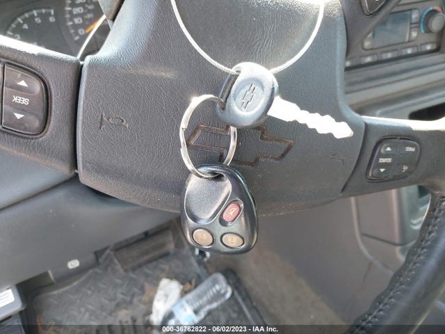 2004 CHEVROLET SILVERADO 2500HD LS VIN: 1GCHC23U64F254285
