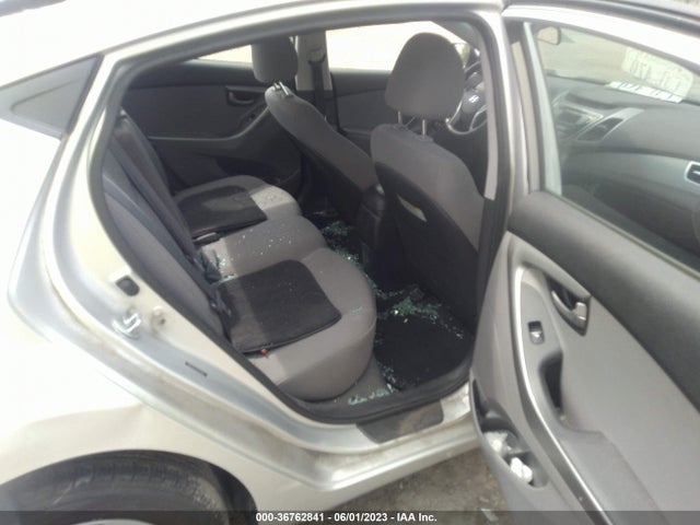 Hyundai ELANTRA SE 2016 5NPDH4AE3GH750047 Image 9